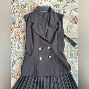 Zara Elegant Black Sleeveless Midi Dress